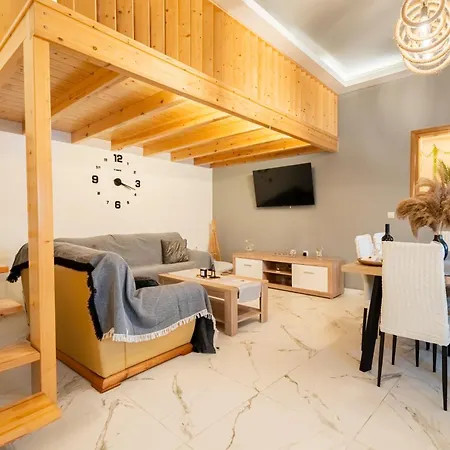 Luxury Getaway With Jacuzzi - Platanos House *