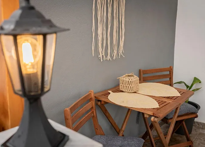 Tatil Evi Luxury Getaway With Jacuzzi - Platanos House *