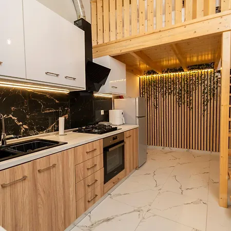 Luxury Getaway With Jacuzzi - Platanos House *