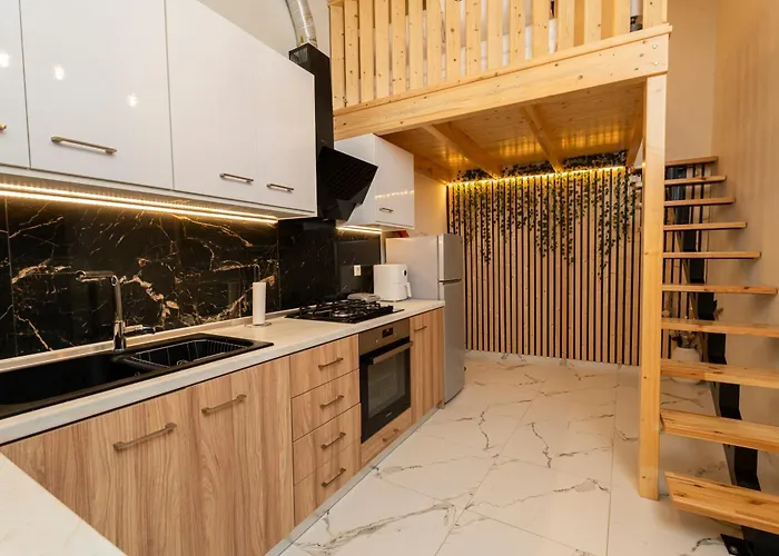 Luxury Getaway With Jacuzzi - Platanos House *